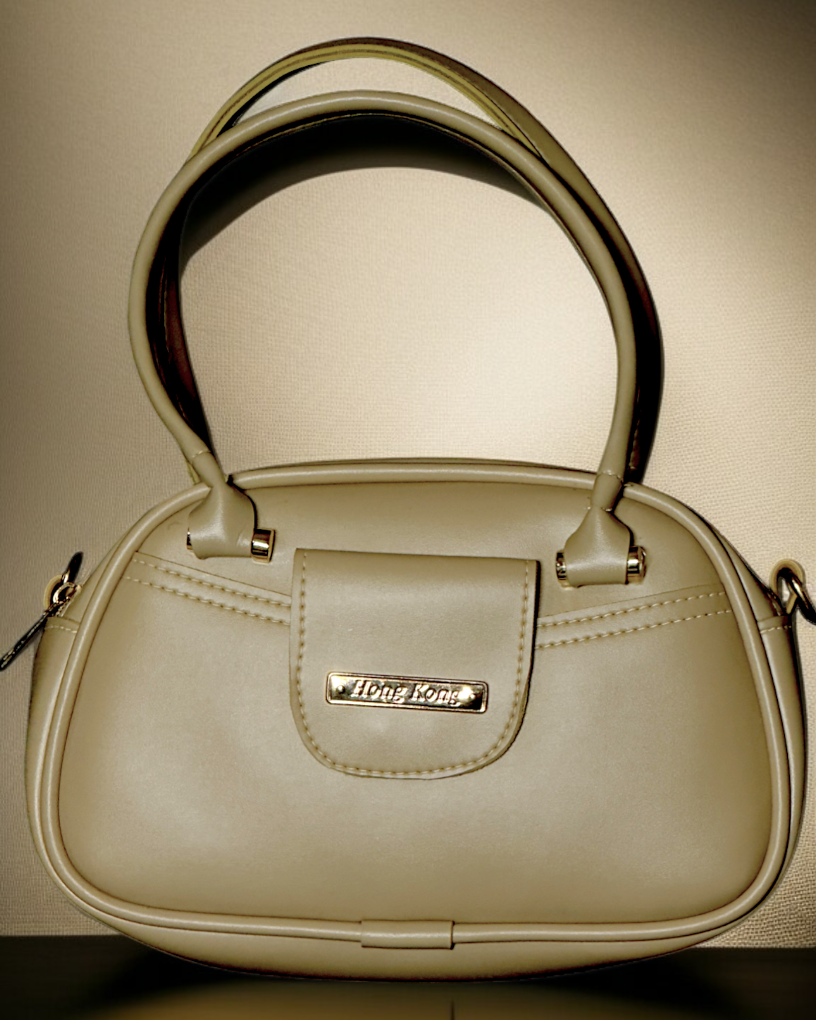 HERS GRACEFULL AURA PREMIUM HANDBAG
